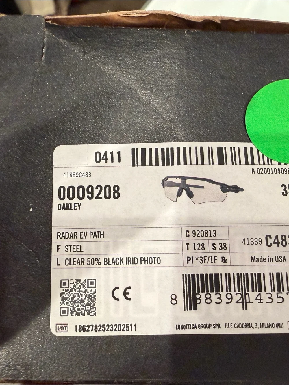 Oakley white and black Sports Sunglass Frame with Case